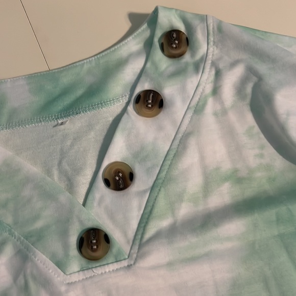 Tie-Dye shirt - Picture 3 of 7